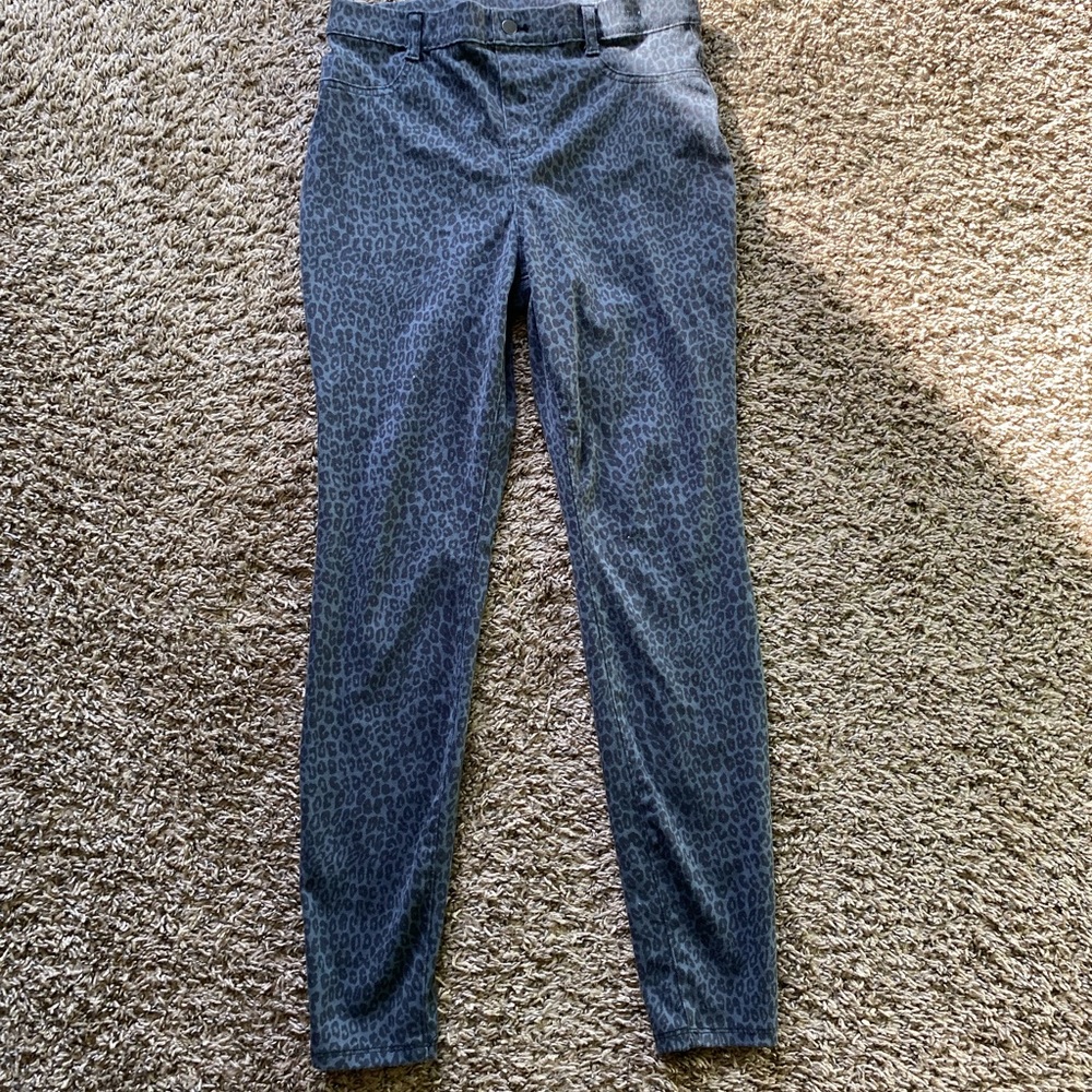 animal print jeans